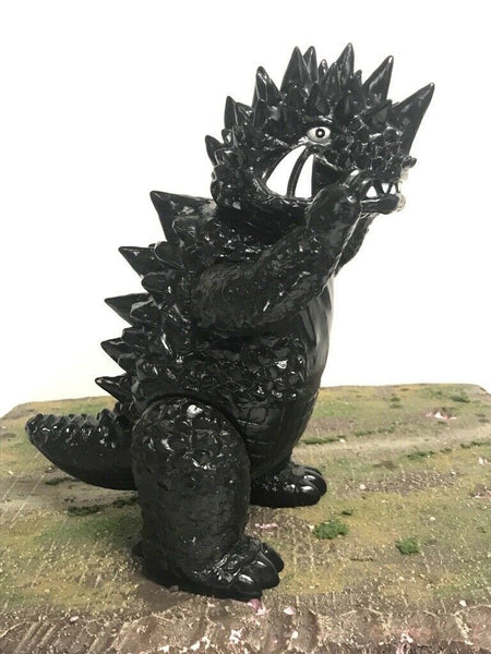 Marmit Tsuburaya Magular Magura Kaiju Underground Monster Ultraman Ultra Q Hayata Vinyl Figure