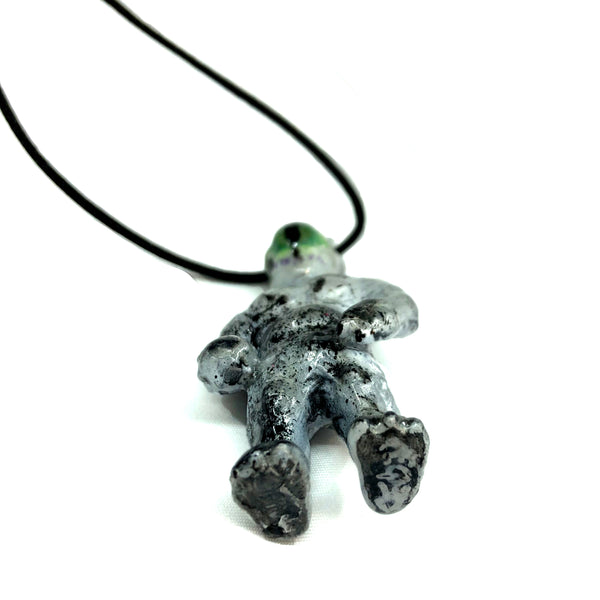 MVH Ollie VAG Sofubi AEQEA custom Ollieun Mutant Vagina Softcore Vinyl Artist Gacha Pendant Designer Toy Necklace