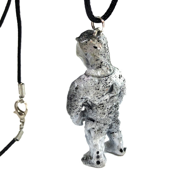 MVH Ollie VAG Sofubi AEQEA custom Ollieun Mutant Vagina Softcore Vinyl Artist Gacha Pendant Designer Toy Necklace