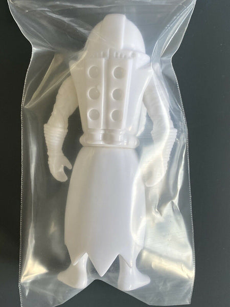Killer Bootlegs Count Draco Knuckleduster White Sofubi Soft Vinyl Figure
