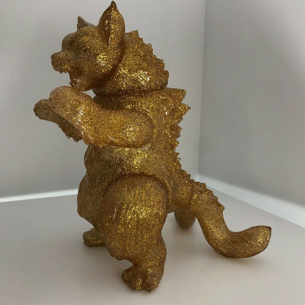 MaxToy King Negora Kaiju Cat Sofubi Gold Glitter Rare Blank Limited Ed Designer Toy