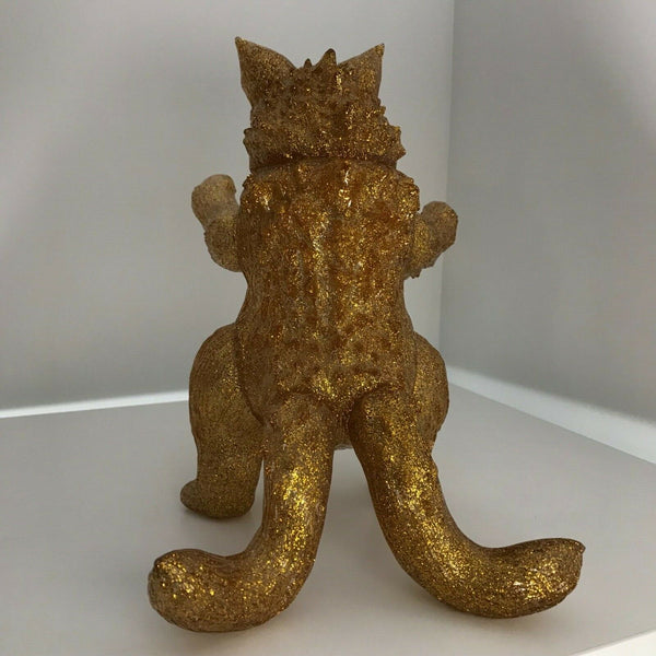 MaxToy King Negora Kaiju Cat Sofubi Gold Glitter Rare Blank Limited Ed Designer Toy