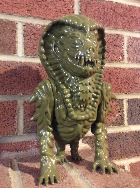 Michael Skattum Draculazer Serpentoid Sofubi Unpainted Army Green Soft Vinyl Blank Designer Toy Figure