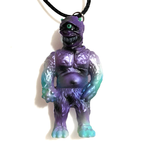 MVH Ollie VAG Vinyl Artist Gacha Necklace Custom Sofubi Pendant (Purple/Turquoise)