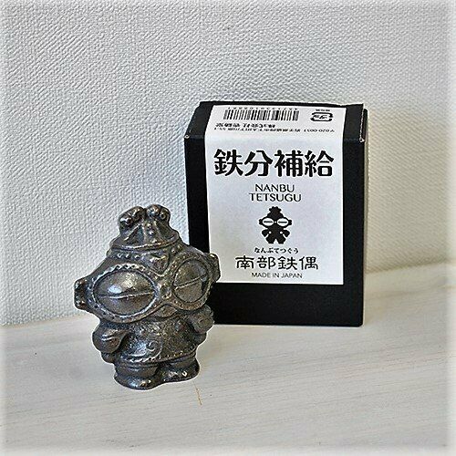 Shakoki Dogu Jomon Cast Iron Statue Figure Japan Nanbu Tetsugu Sculpture 6.5cm