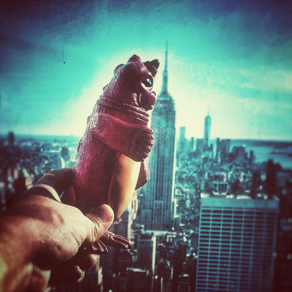 Sealmon Sofubi Red Edition Soft Vinyl Designer Art Toy by Montoz Studio Korea