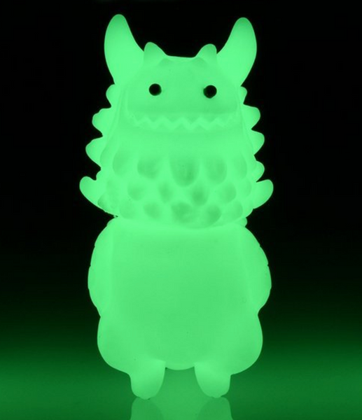 Shoko Nakazawa Mini Rangeron GID Sofubi T9G Instinct Toy Figure Pendant Keychain Designer Toy
