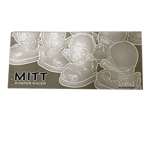 Mitt Bumper Racer Glow in the Dark 6 28 Bulldog Sofubi Vinyl Figure