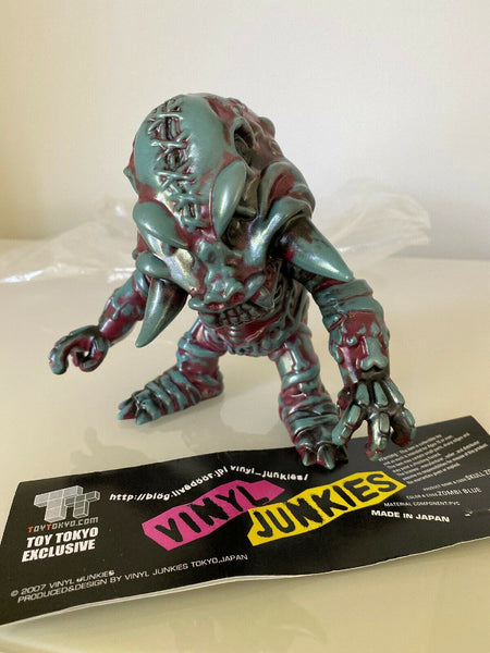 Vinyl Junkies Skull Zombi Blue (Turquoise/Purple Marble) Kaiju Designer Toy Tokyo Exclusive