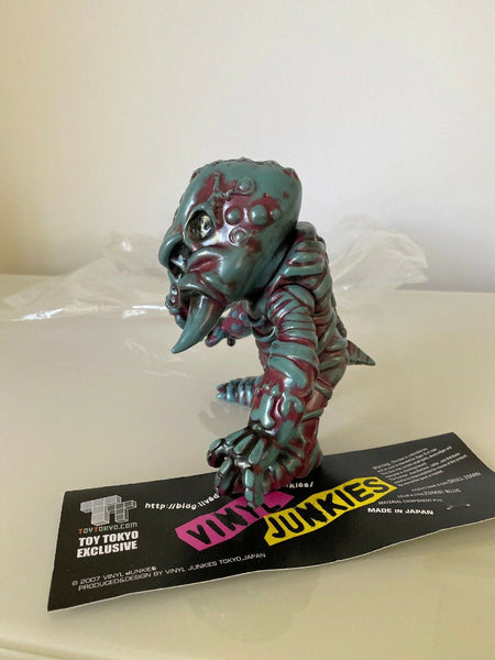 Vinyl Junkies Skull Zombi Blue (Turquoise/Purple Marble) Kaiju Designer Toy Tokyo Exclusive