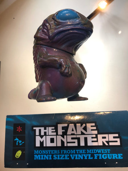 Snybora Membrain Custom Lake Monster from the Midwest Sofubi Lizard Painted by AEQEA