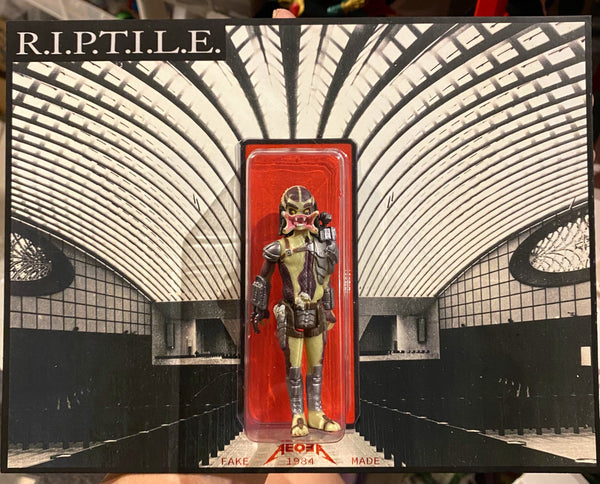 FAKEMADE1984 Predator Pope Shapeshift Snakeship Action Figure Art Toy by AEQEA