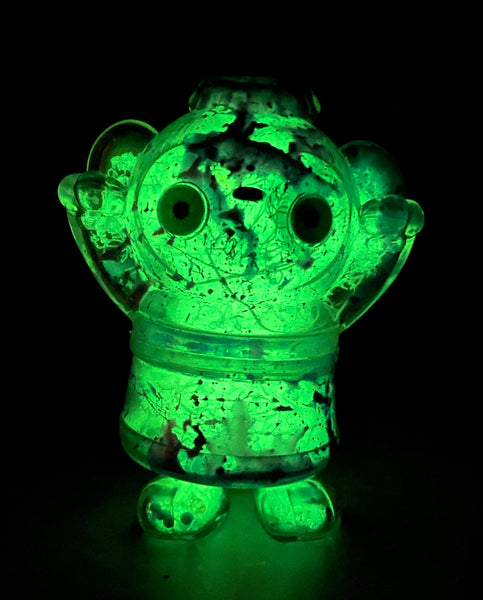 Salvia Dream Machine Backwards Dog AEQEA Custom Sofubi Clear w/ Guts GID Poplife Soda Deigner Toy Vinyl Figure
