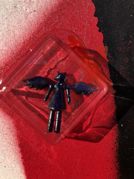 human:// Starhead Descent Edition of 3 custom designer toy figures by AEQEA