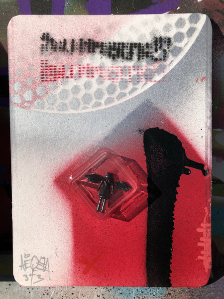 human:// Starhead Descent Edition of 3 custom designer toy figures by AEQEA