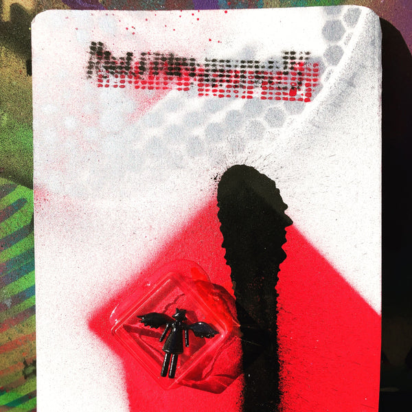 human:// Starhead Descent Edition of 3 custom designer toy figures by AEQEA