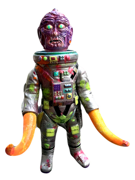 Space Creep Pretender Faux Human Ancient Astronaut Sofubi Mashup AEQEA Custom