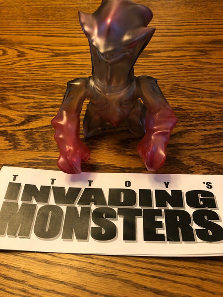 TTToy Invading Mutant Monster Gulgo Sofubi Metallic Hand Painted Kaiju Figure