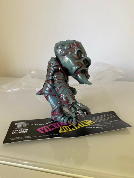 Vinyl Junkies Skull Zombi Blue (Turquoise/Purple Marble) Kaiju Designer Toy Tokyo Exclusive